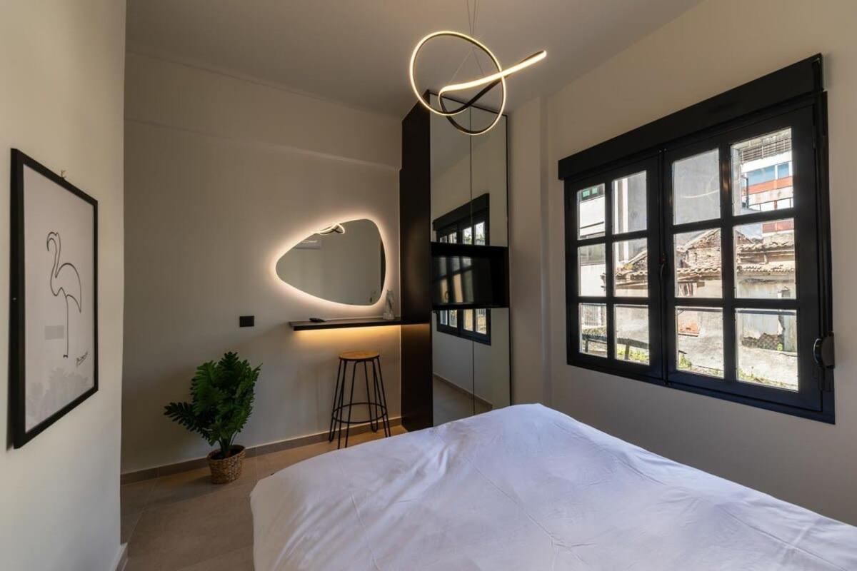 Beautiful Elegant Apartment Next To Monastiraki Афіни Екстер'єр фото
