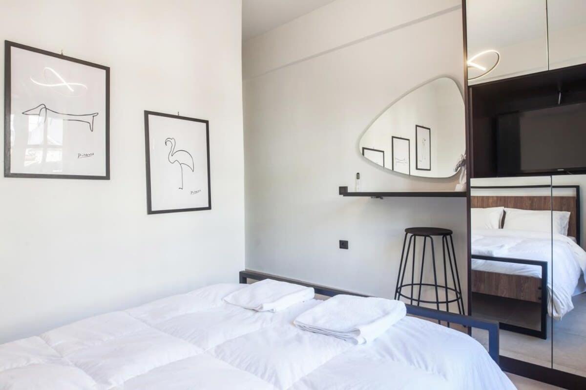 Beautiful Elegant Apartment Next To Monastiraki Афіни Екстер'єр фото